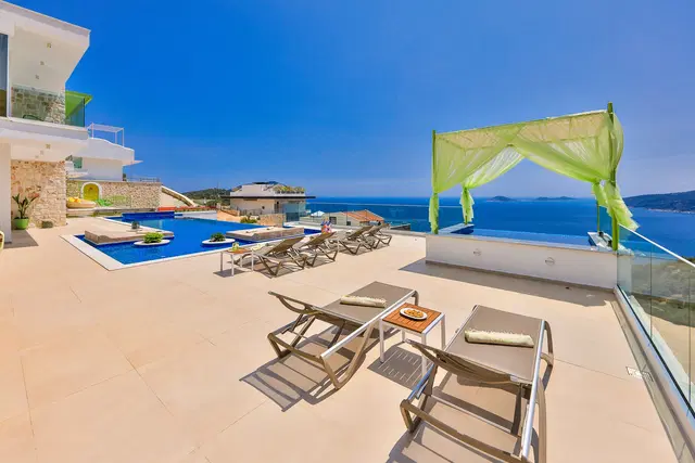 Kalkan’da bahçeli kiralık villa, fotoğraf 3