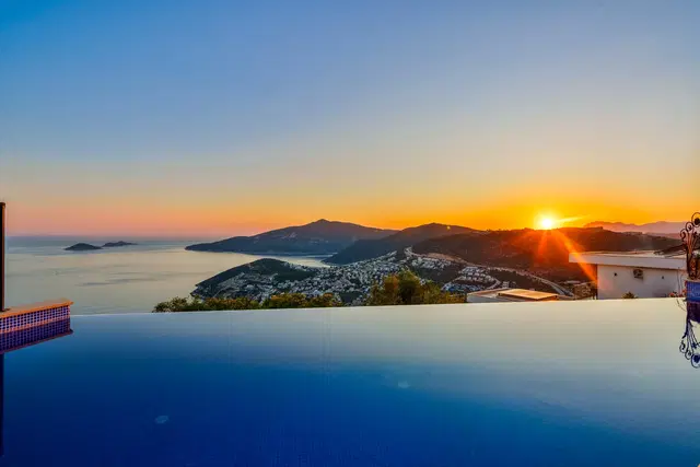 Kalkan’da özel havuzlu kiralık villa, fotoğraf 4