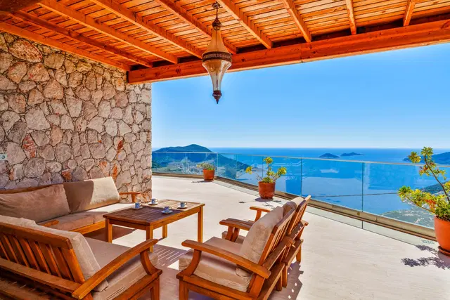 Kalkan’da deniz manzaralı kiralık villa, fotoğraf 4