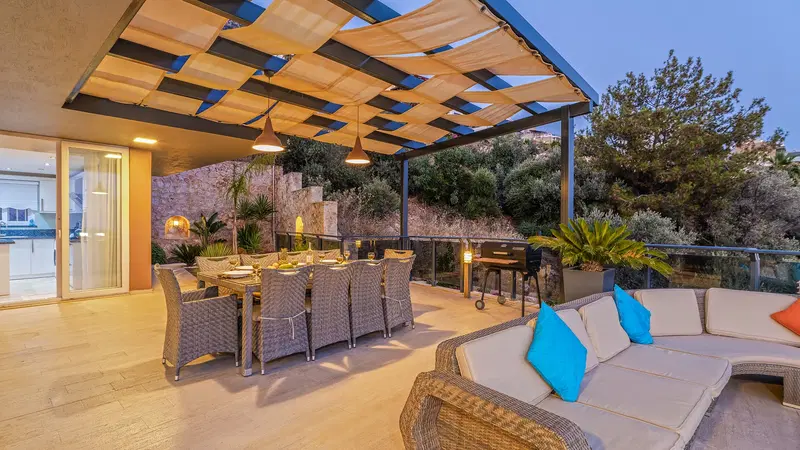 Kalkan’da ısıtmalı havuzlu kiralık villa, fotoğraf 8