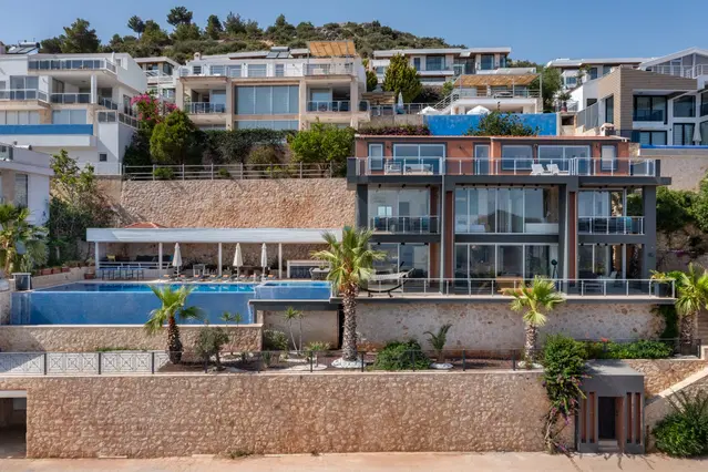 Kalkan’da deniz manzaralı kiralık villa, fotoğraf 3
