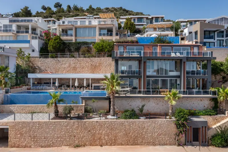 Kalkan’da deniz manzaralı kiralık villa, fotoğraf 3