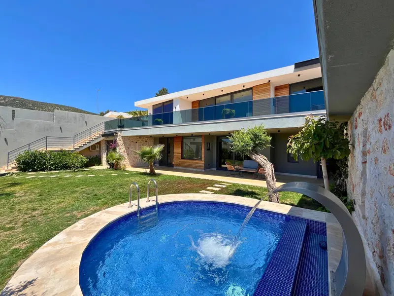 Kalkan’da jakuzili kiralık villa, fotoğraf 2