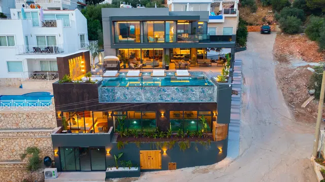 Kalkan’da deniz manzaralı kiralık villa, fotoğraf 5