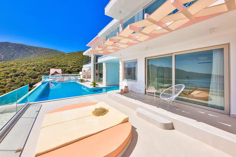 Kalkan’da jakuzili kiralık villa, fotoğraf 7