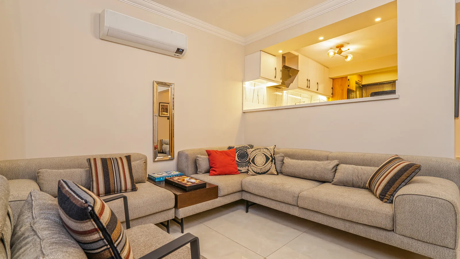 Kaş’ta Denize Sıfır, Özel Havuzlu, 4 Yatak Odalı, Lüks Villa