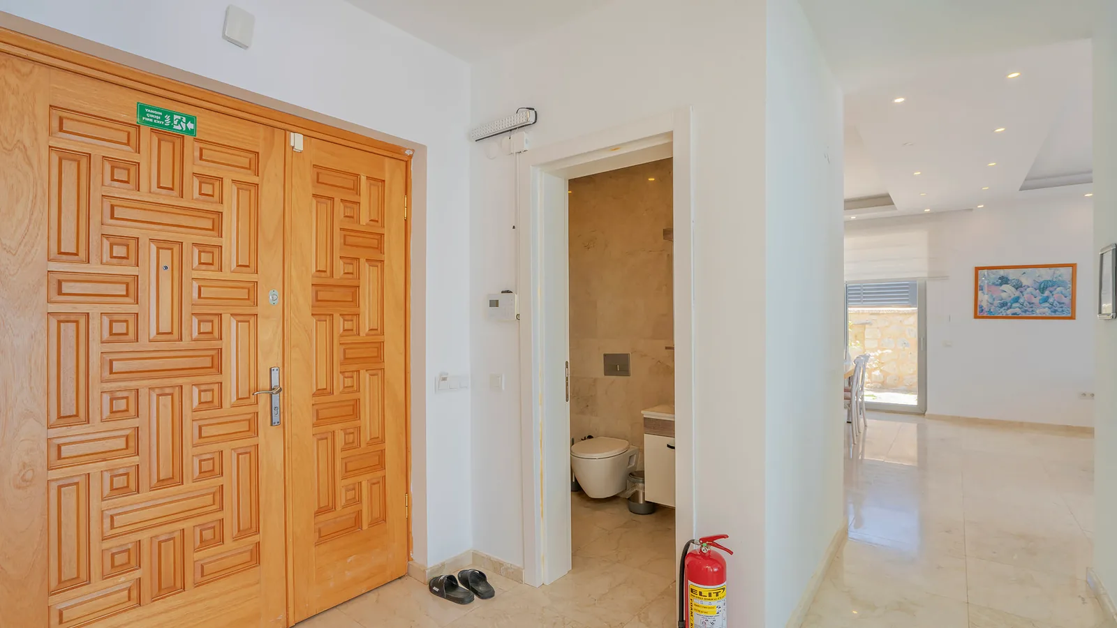 Kalkan'da Hamamlı, Saunalı, Kapalı Isıtmalı Havuzlu, Merkeze Yakın Balayı Villası