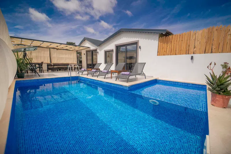 Patara’da korunaklı havuzlu kiralık villa