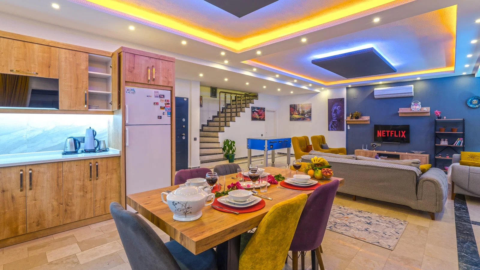 Yeşilköy’de Korunaklı Havuzlu, 4 Kişilik, Jakuzili Villa