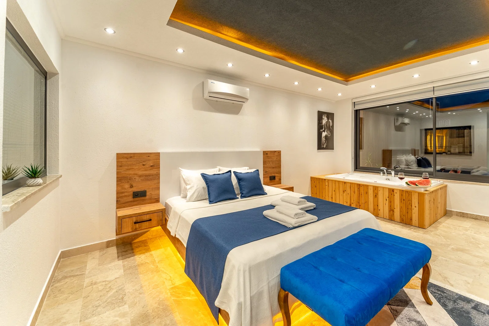 Bezirgan’da Balayı Çiftlerine Uygun, Korunaklı Havuzlu, 4 Kişilik, Ekonomik Villa