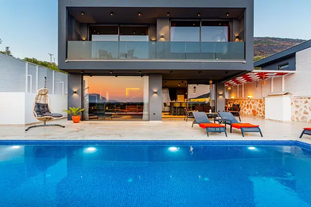 Yeşilköy’de özel havuzlu kiralık villa, fotoğraf 5