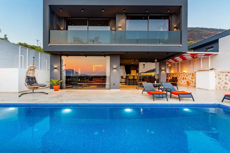 Yeşilköy’de özel havuzlu kiralık villa, fotoğraf 5