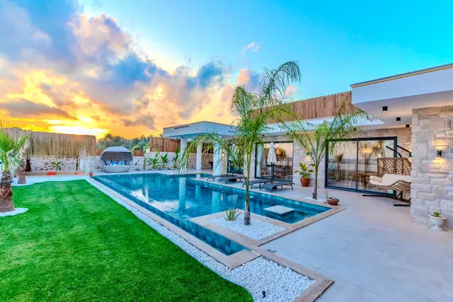 Çavdır’da jakuzili kiralık villa, fotoğraf 3