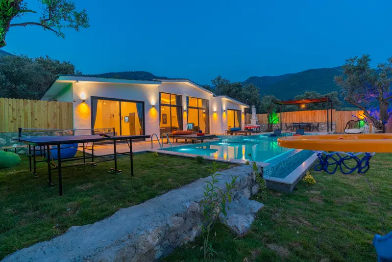 Çayköy’de balayı kiralık villa, fotoğraf 8