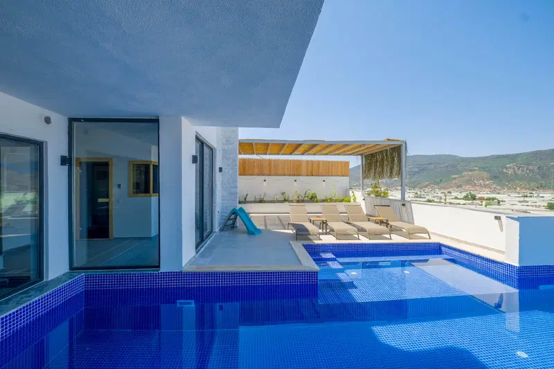 Yeşilköy’de kapalı havuzlu kiralık villa, fotoğraf 2