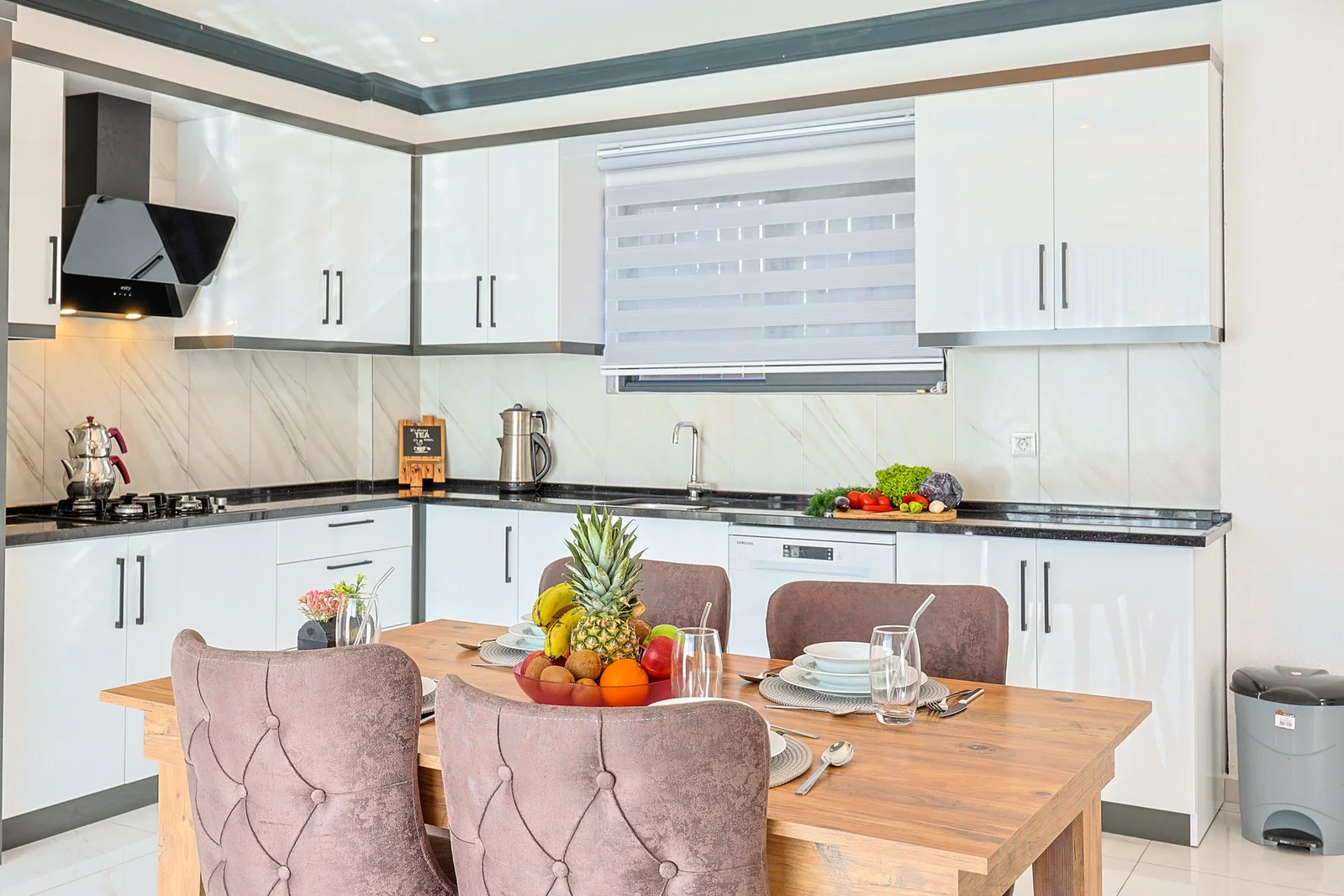 Çavdır’da Balayı Çiftlerine Uygun, Korunaklı Havuzlu, 2 Yatak Odalı, Kiralık Villa