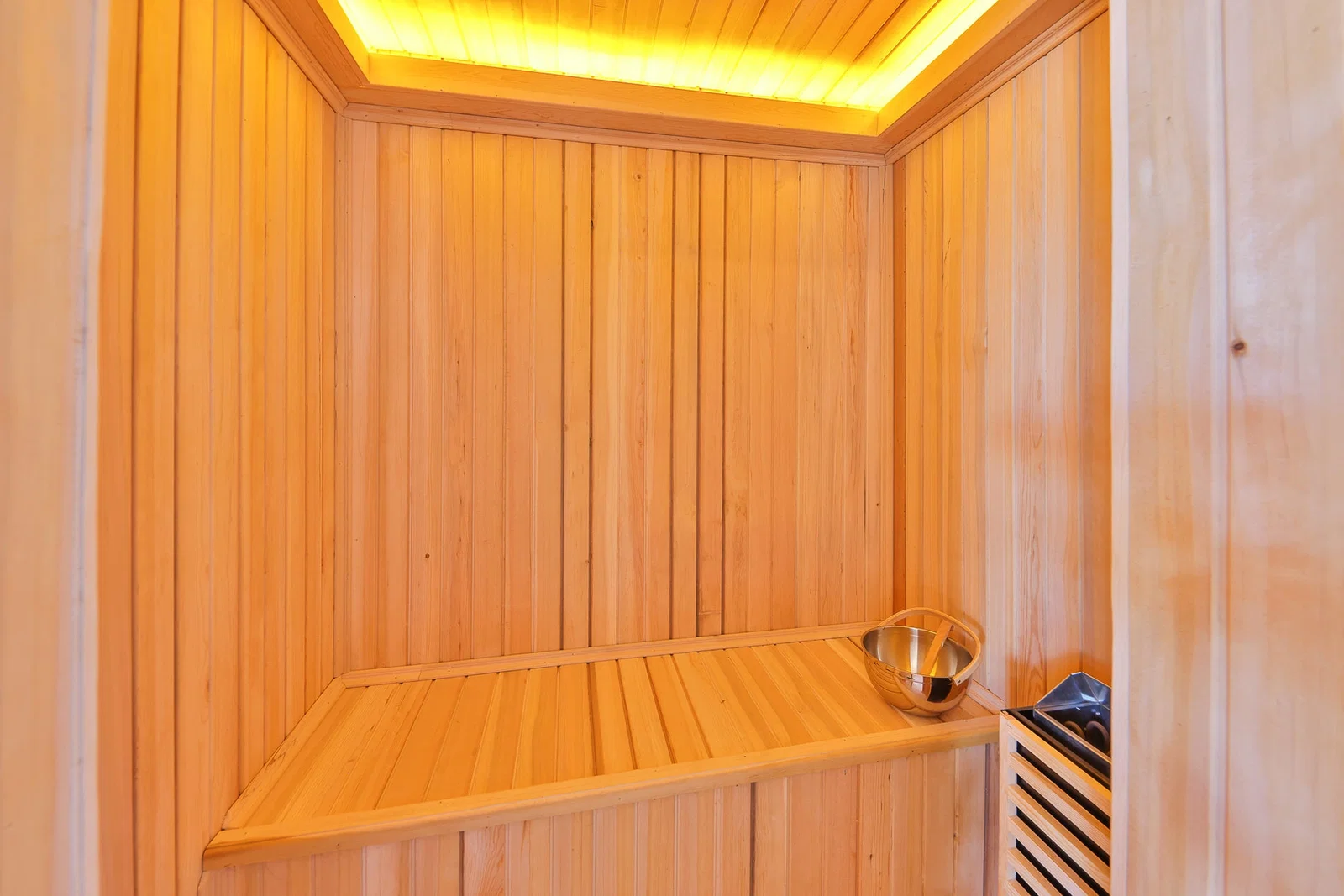 Çavdır’da Korunaklı, Çocuk Havuzlu, 4 Kişilik, Kiralık Villa
