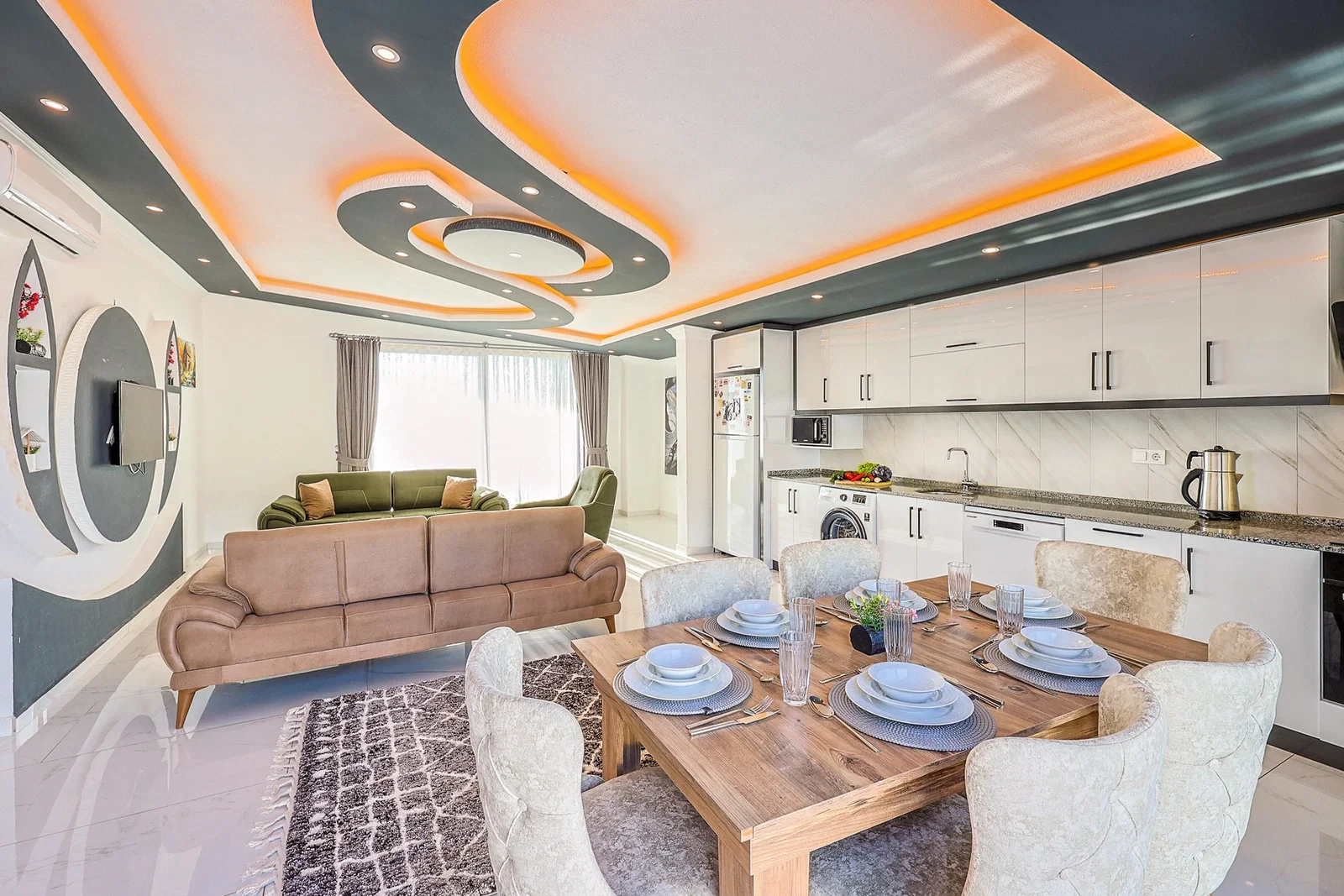 Çavdır’da Balayı Çiftlerine Uygun, Korunaklı Havuzlu, 6 Kişilik, Kiralık Villa