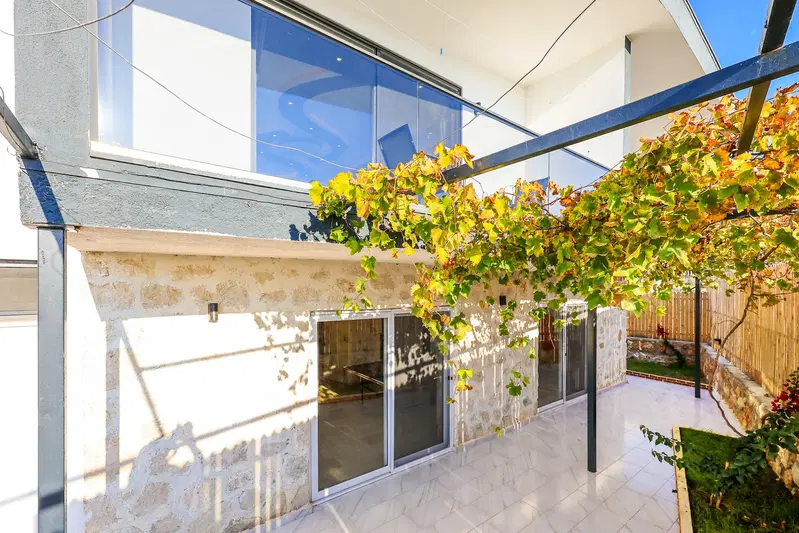 Çavdır’da korunaklı havuzlu kiralık villa, fotoğraf 8