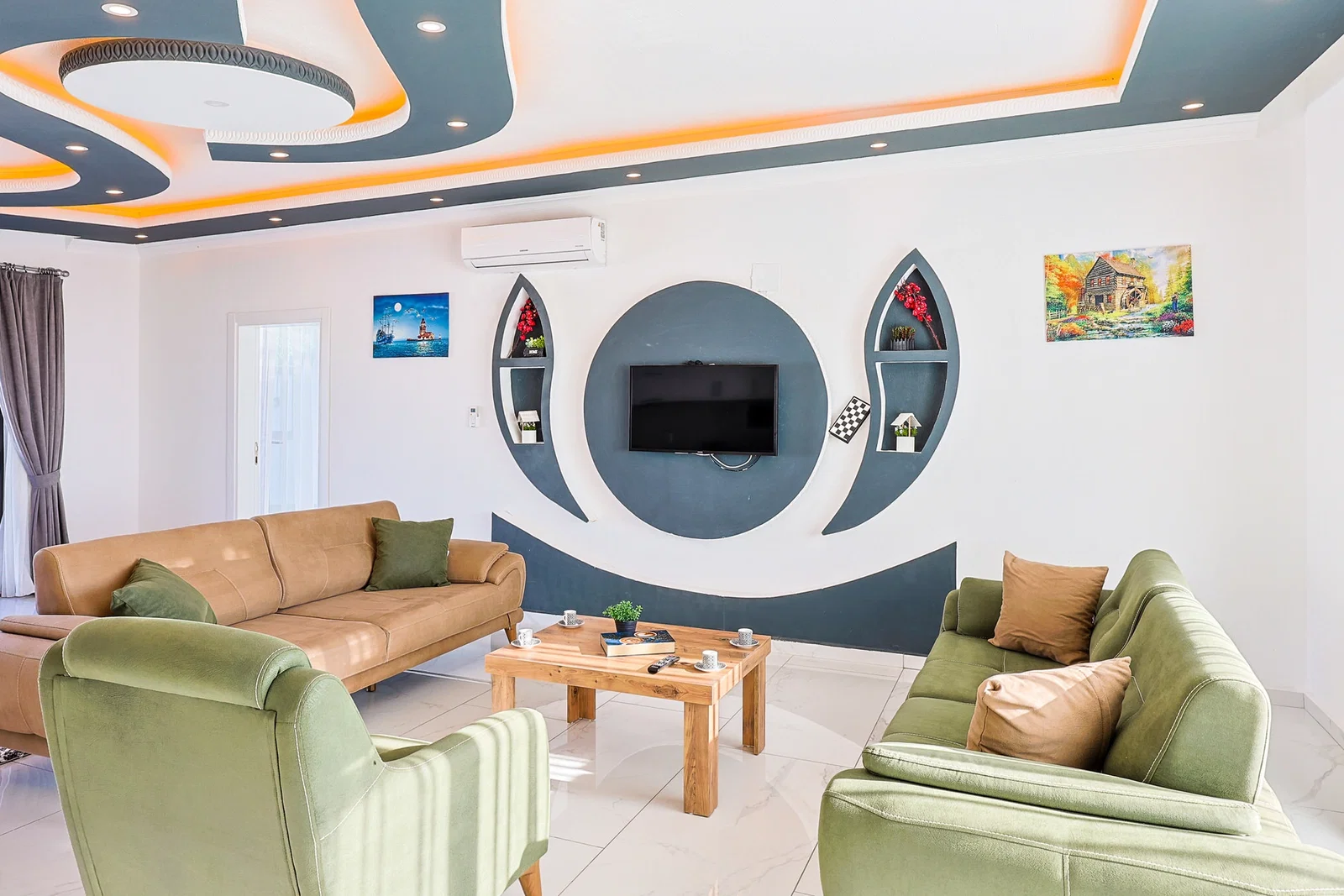 Çavdır’da Balayı Çiftlerine Uygun, Korunaklı Havuzlu, 6 Kişilik, Kiralık Villa