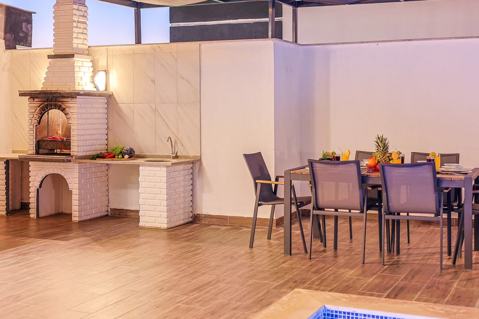 Çavdır’da Balayı Çiftlerine Uygun, Korunaklı Havuzlu, 6 Kişilik, Kiralık Villa
