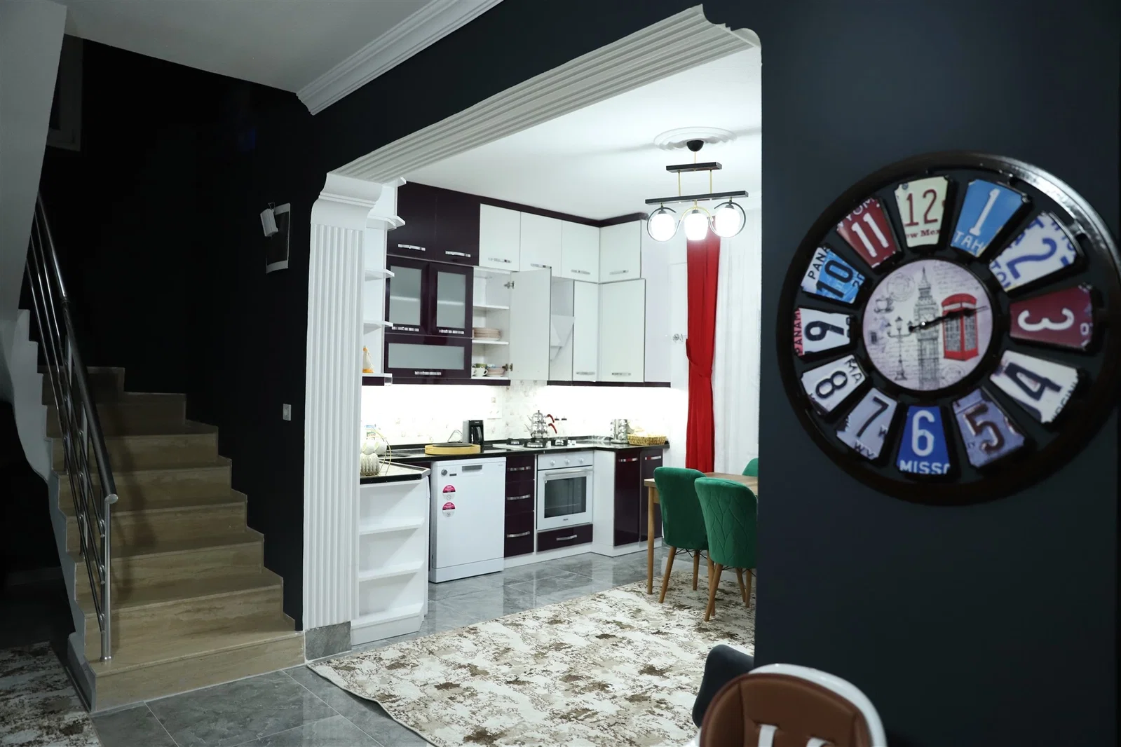 Çavdır’da Huzurlu, Korunaklı Havuzlu, Jakuzili, Kiralık Villa