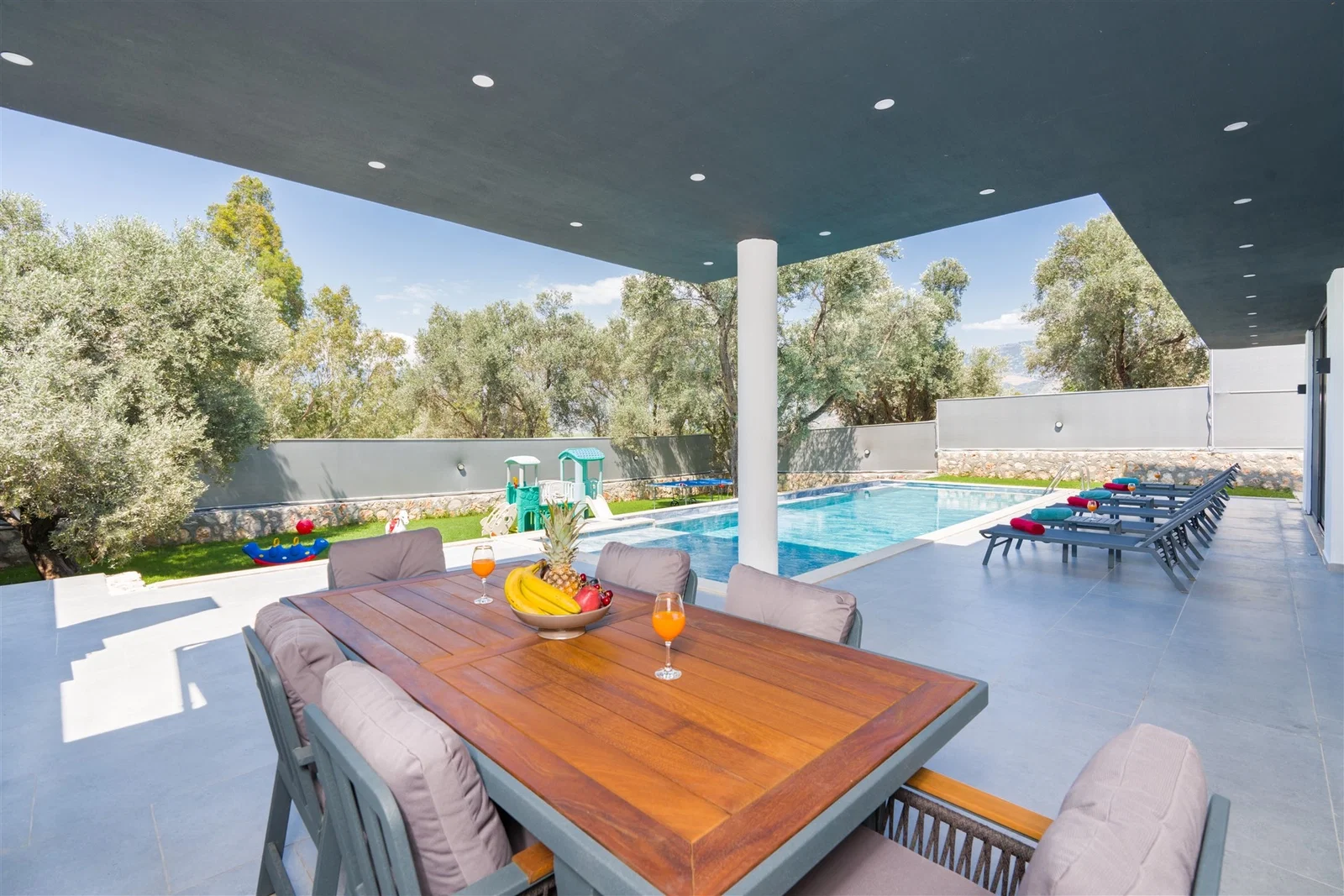Patara’da Balayı Çiftlerine Uygun, Korunaklı Havuzlu, 6 Kişilik, Ekonomik Villa