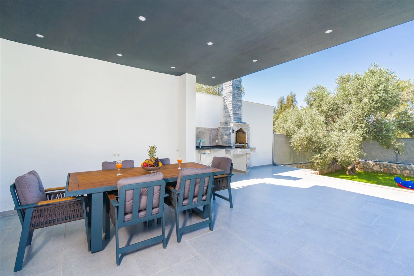 Patara’da Balayı Çiftlerine Uygun, Korunaklı Havuzlu, 6 Kişilik, Ekonomik Villa