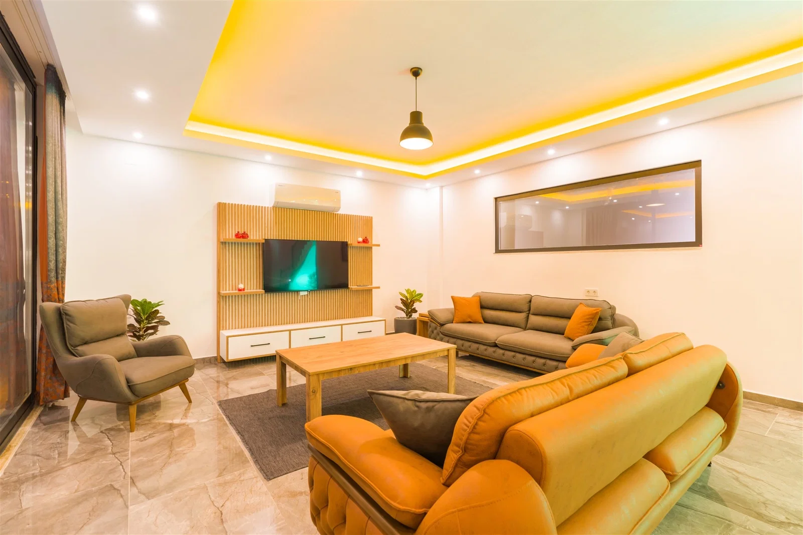 Patara’da Balayı Çiftlerine Uygun, Korunaklı Havuzlu, 6 Kişilik, Ekonomik Villa