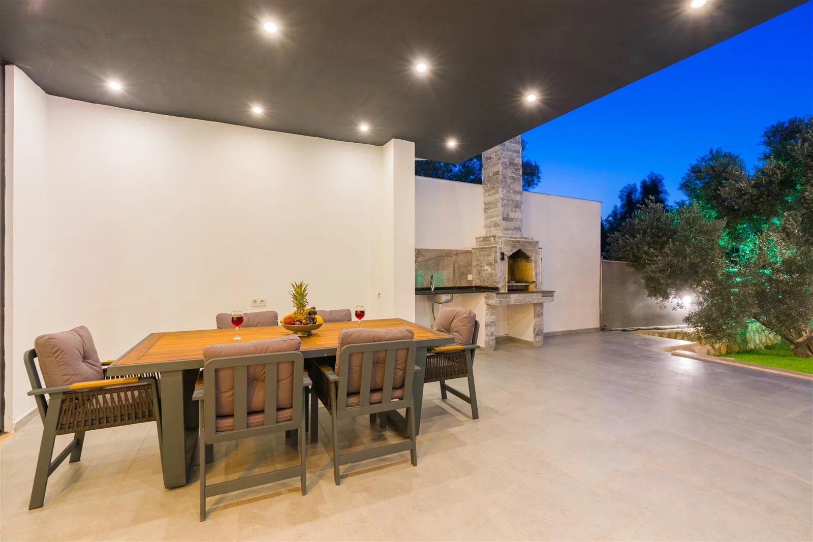 Patara’da Balayı Çiftlerine Uygun, Korunaklı Havuzlu, 6 Kişilik, Ekonomik Villa