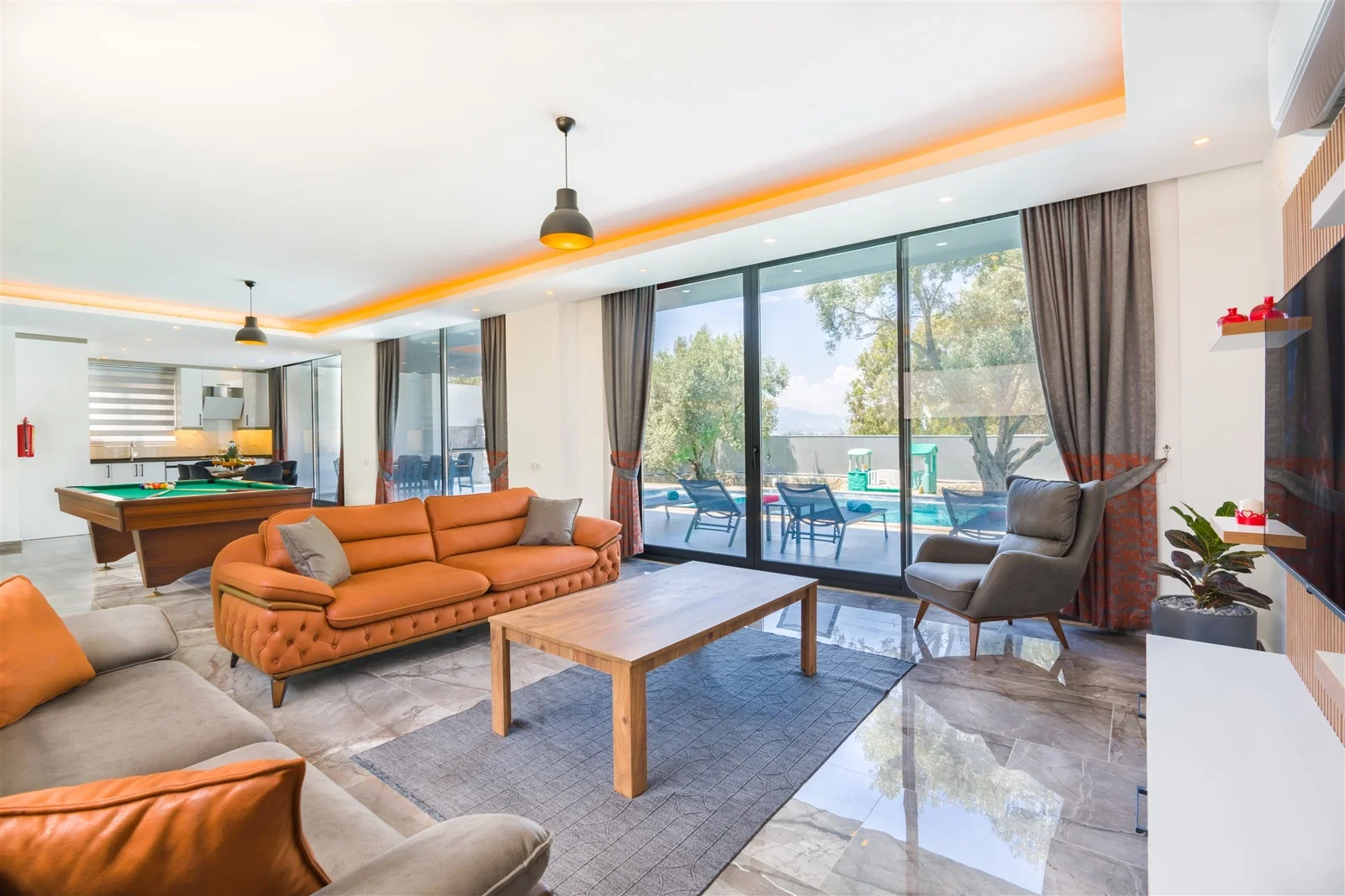 Patara’da Balayı Çiftlerine Uygun, Korunaklı Havuzlu, 6 Kişilik, Ekonomik Villa