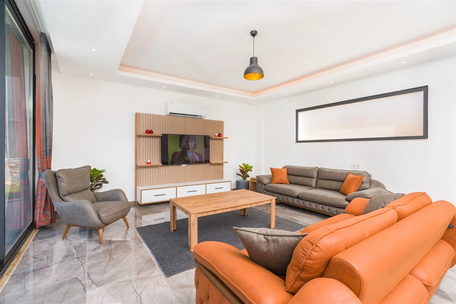 Patara’da Balayı Çiftlerine Uygun, Korunaklı Havuzlu, 6 Kişilik, Ekonomik Villa