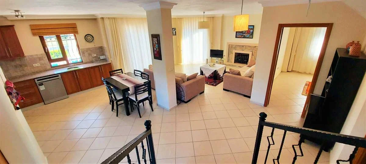 Bezirgan’da Huzurlu, Korunaklı Havuzlu, 6 Kişilik, Ekonomik Villa