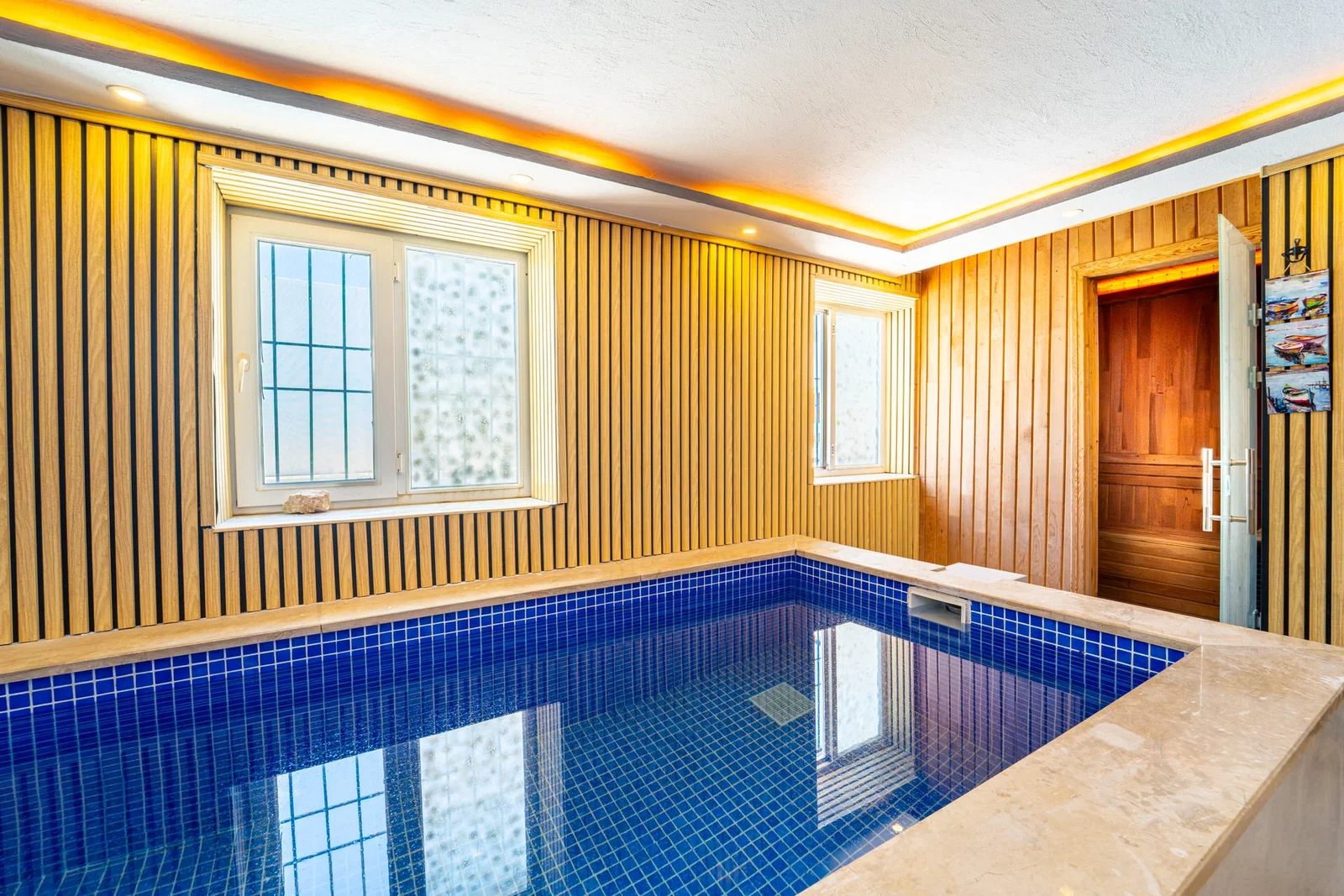 Patara’da Korunaklı, Kapalı Isıtmalı Havuzlu, Jakuzili, Ekonomik Villa
