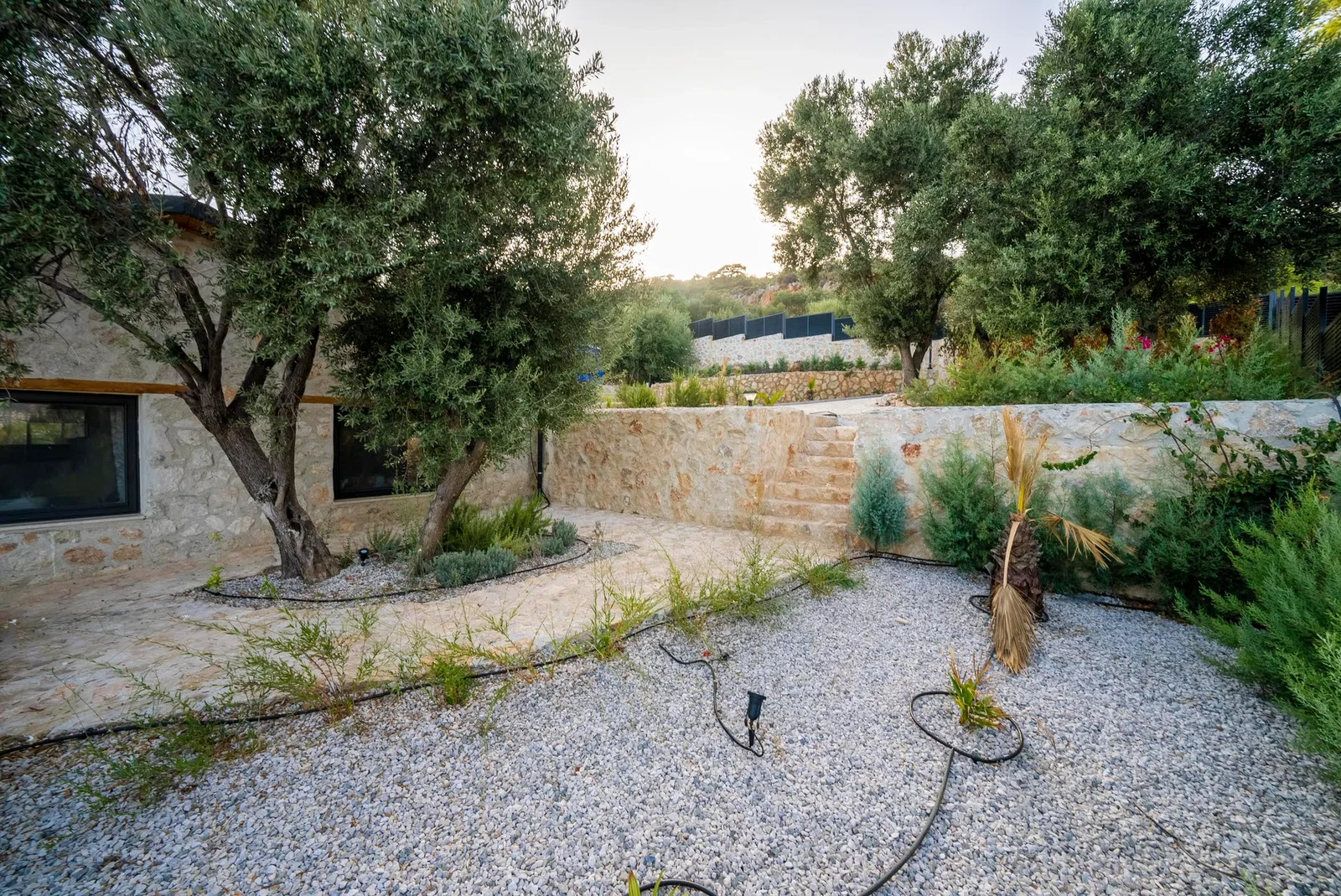 Yeşilköy’de Deniz Manzaralı, Özel Havuzlu, 4 Kişilik, Kiralık Villa