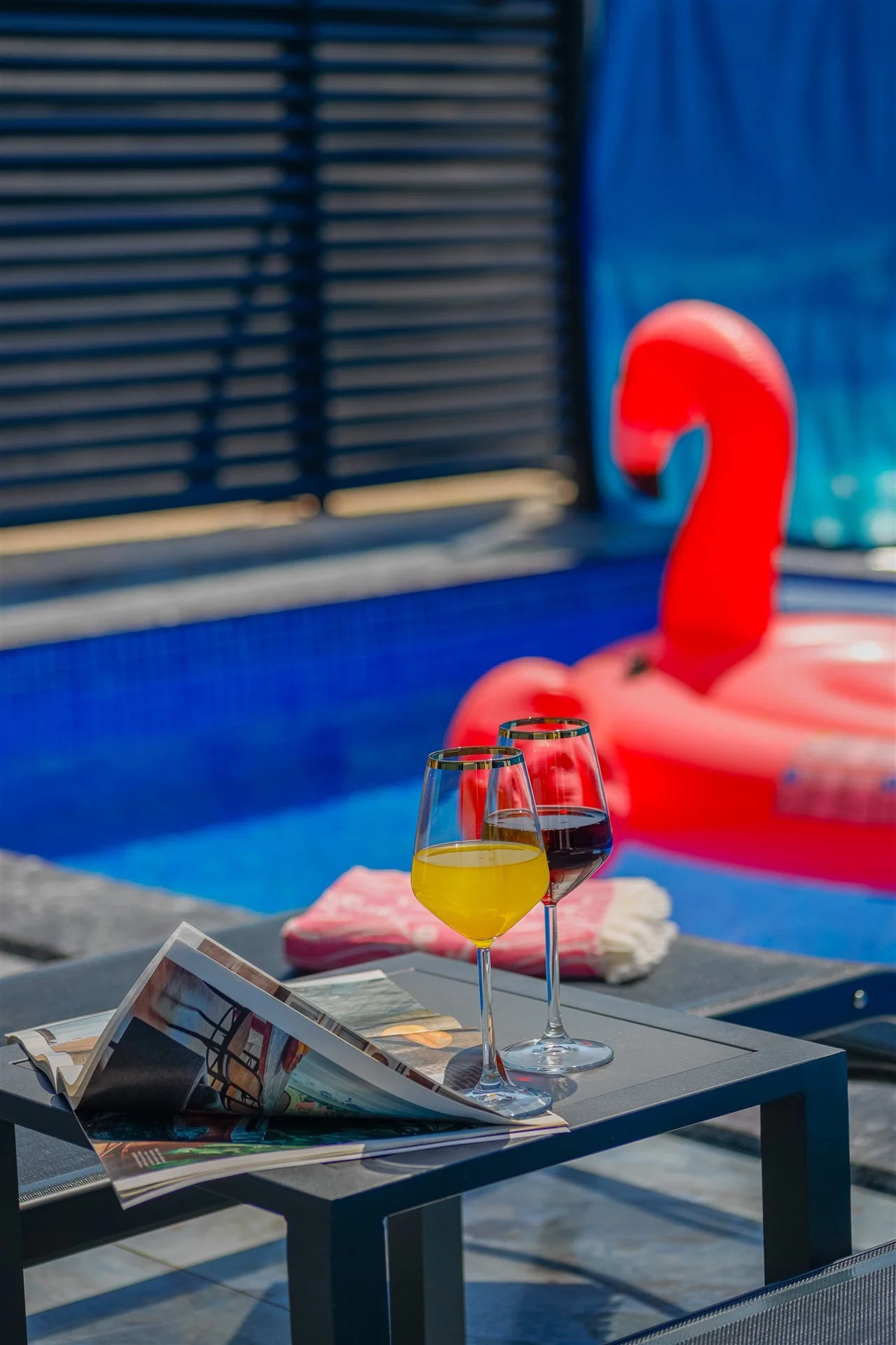 Yeşilköy’de Balayı Çiftlerine Uygun, Korunaklı Havuzlu, 6 Kişilik, Lüks Villa