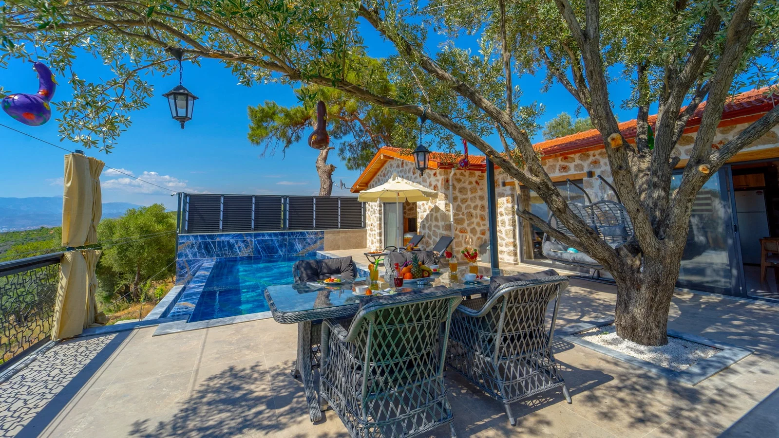 Patara’da Deniz Manzaralı, Korunaklı Havuzlu, Jakuzili, Ekonomik Villa