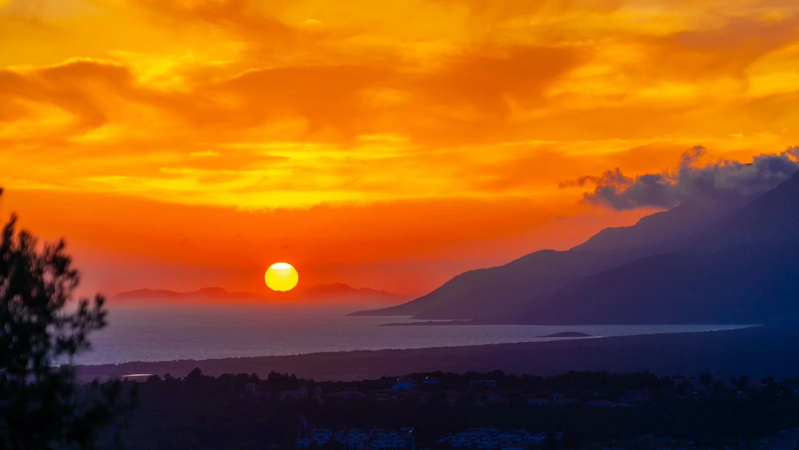 Patara’da Deniz Manzaralı, Korunaklı Havuzlu, Jakuzili, Ekonomik Villa