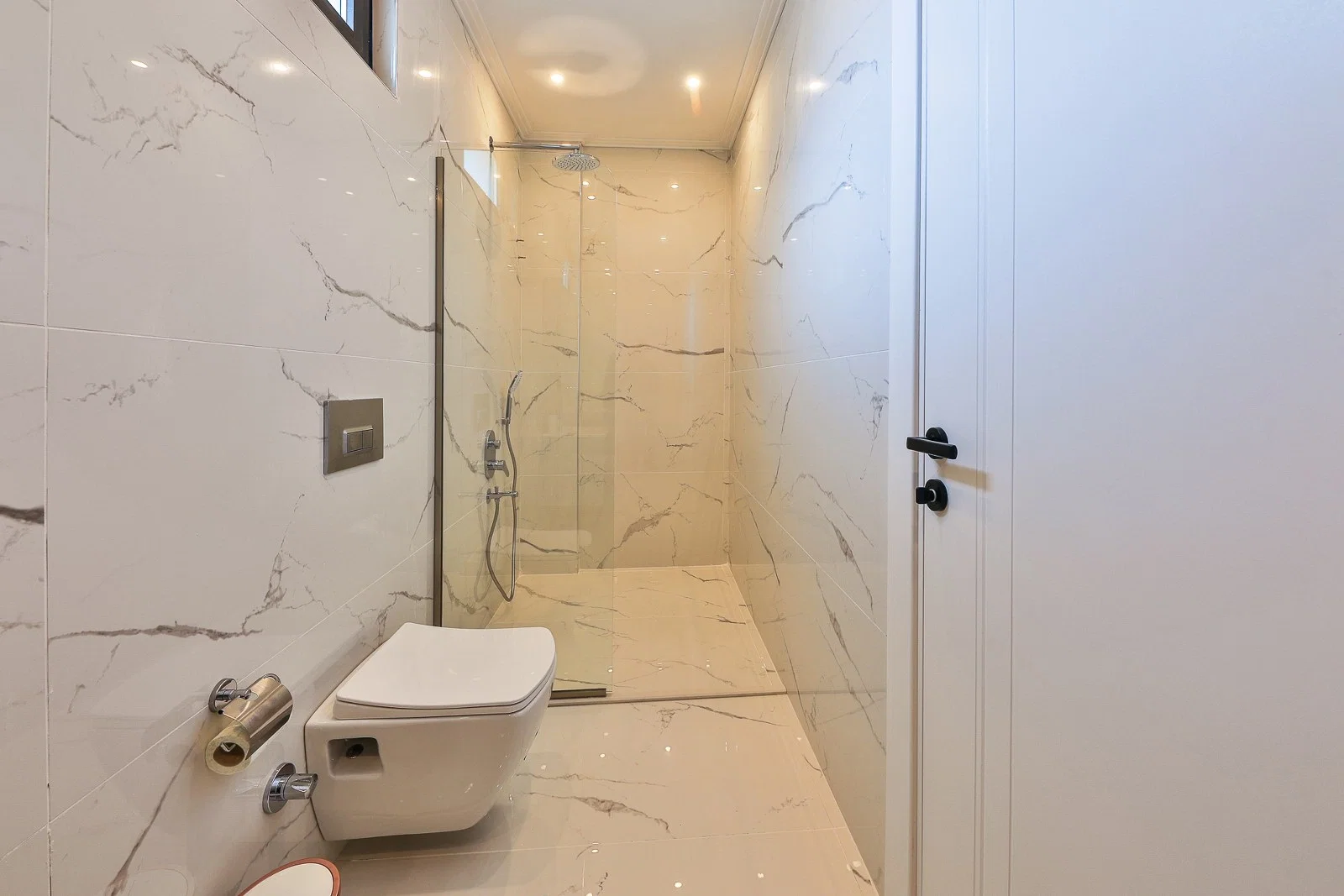 Çavdır’da Balayı Çiftlerine Uygun, Korunaklı Havuzlu, 2 Yatak Odalı, Ekonomik Villa