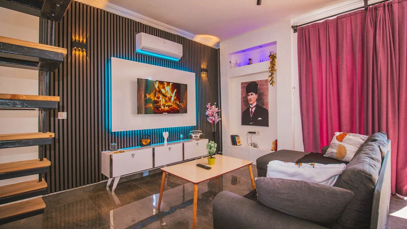 Çavdır’da Balayı Çiftlerine Uygun, Korunaklı Havuzlu, 2 Yatak Odalı, Kiralık Villa