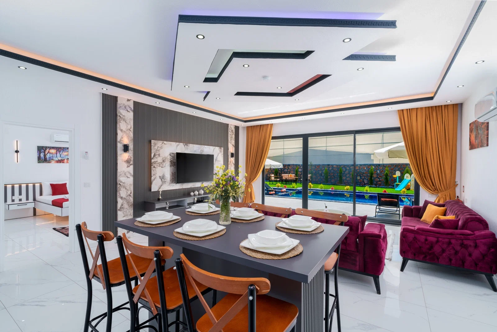Çavdır'da Balayı Çiftlerine Uygun, Jakuzili, Kiralık Villa