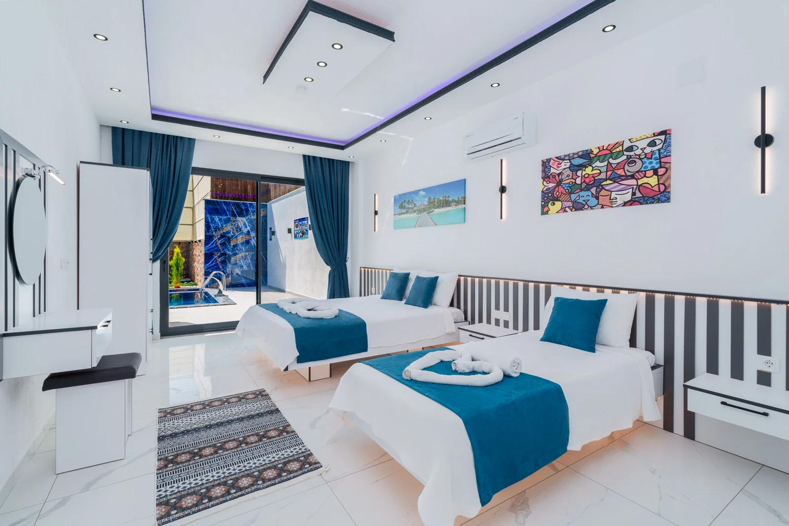 Çavdır'da Balayı Çiftlerine Uygun, Jakuzili, Kiralık Villa