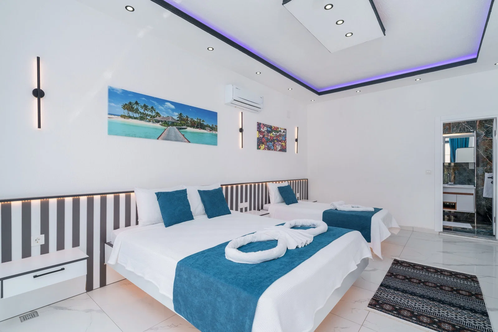 Çavdır'da Balayı Çiftlerine Uygun, Jakuzili, Kiralık Villa