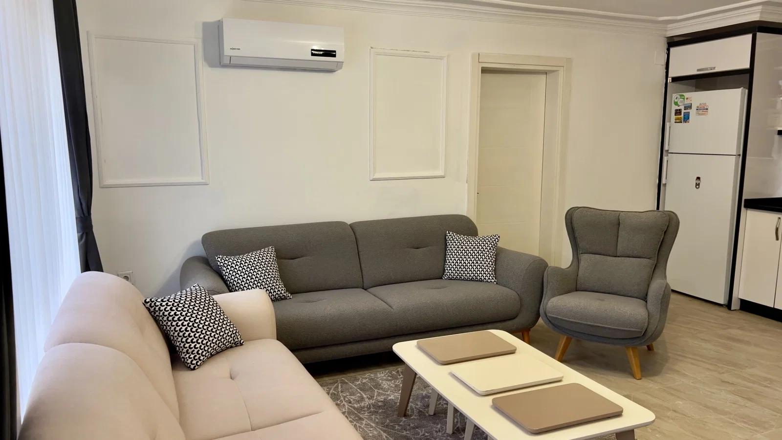 Bezirgan’da Huzurlu, Korunaklı Havuzlu, 4 Kişilik, Kiralık Villa