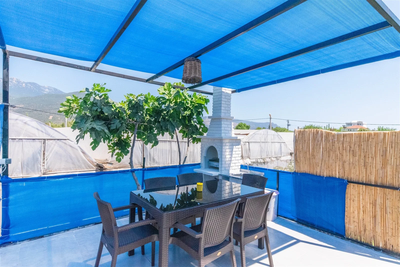 Çavdır’da Korunaklı, Çocuk Havuzlu, 2 Yatak Odalı, Kiralık Villa