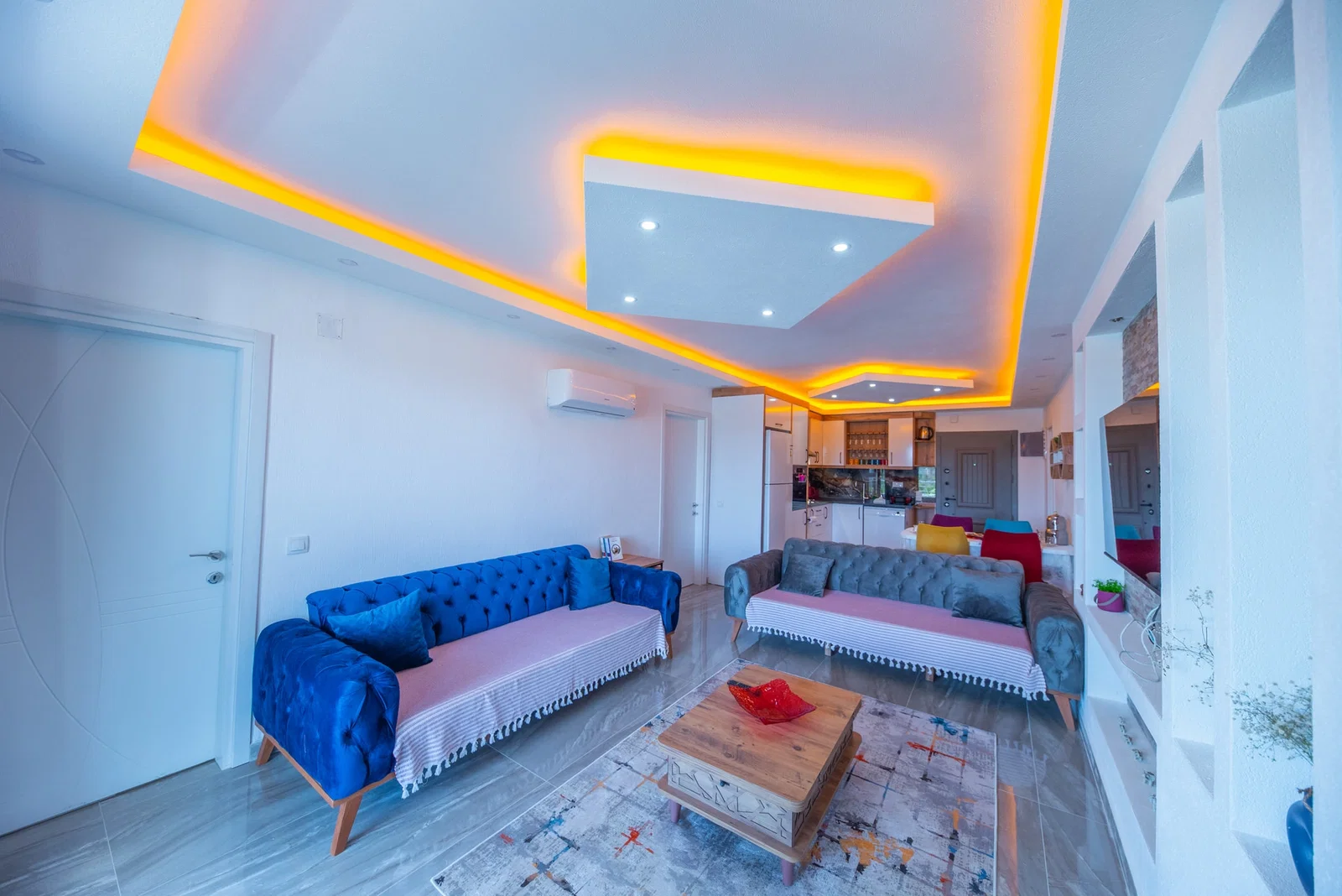 Çavdır’da Korunaklı, Çocuk Havuzlu, 6 Kişilik, Kiralık Villa