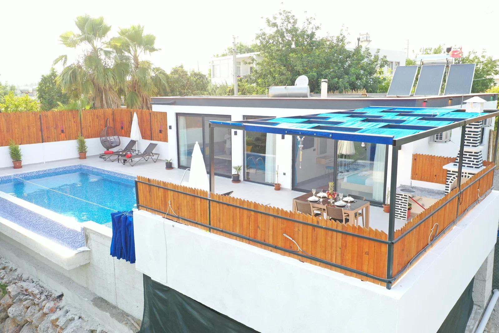 Çavdır’da Balayı Çiftlerine Uygun, Korunaklı Havuzlu, 2 Yatak Odalı, Ekonomik Villa