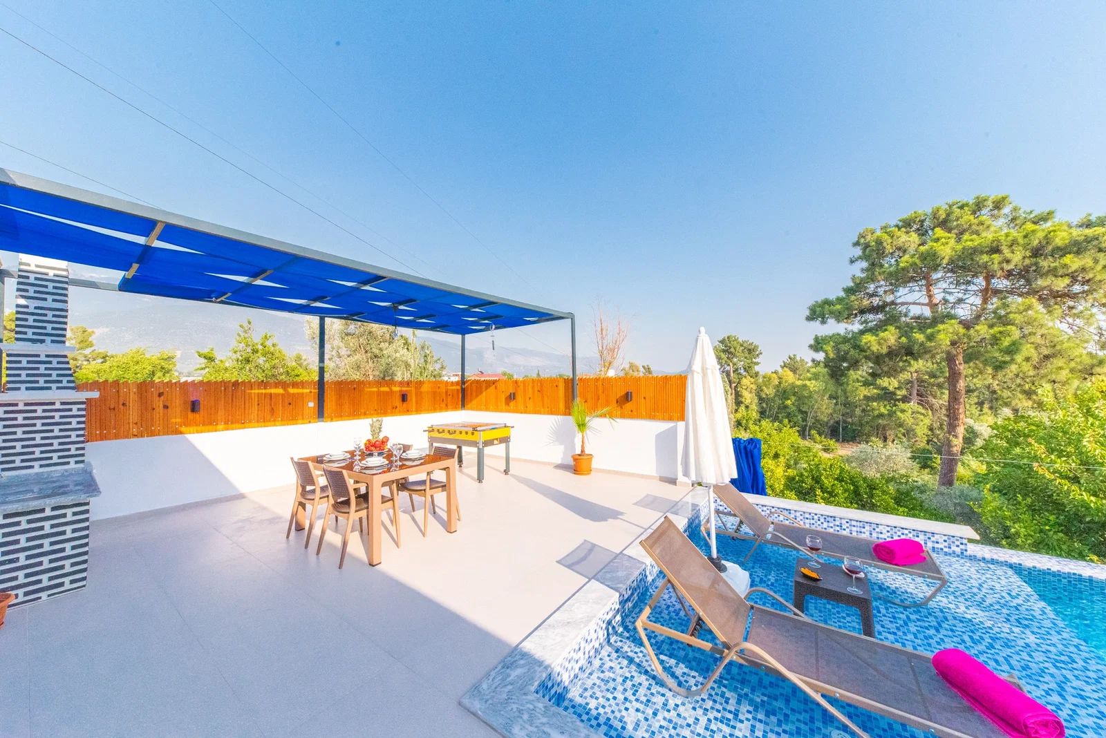 Çavdır’da Balayı Çiftlerine Uygun, Korunaklı Havuzlu, 2 Yatak Odalı, Ekonomik Villa