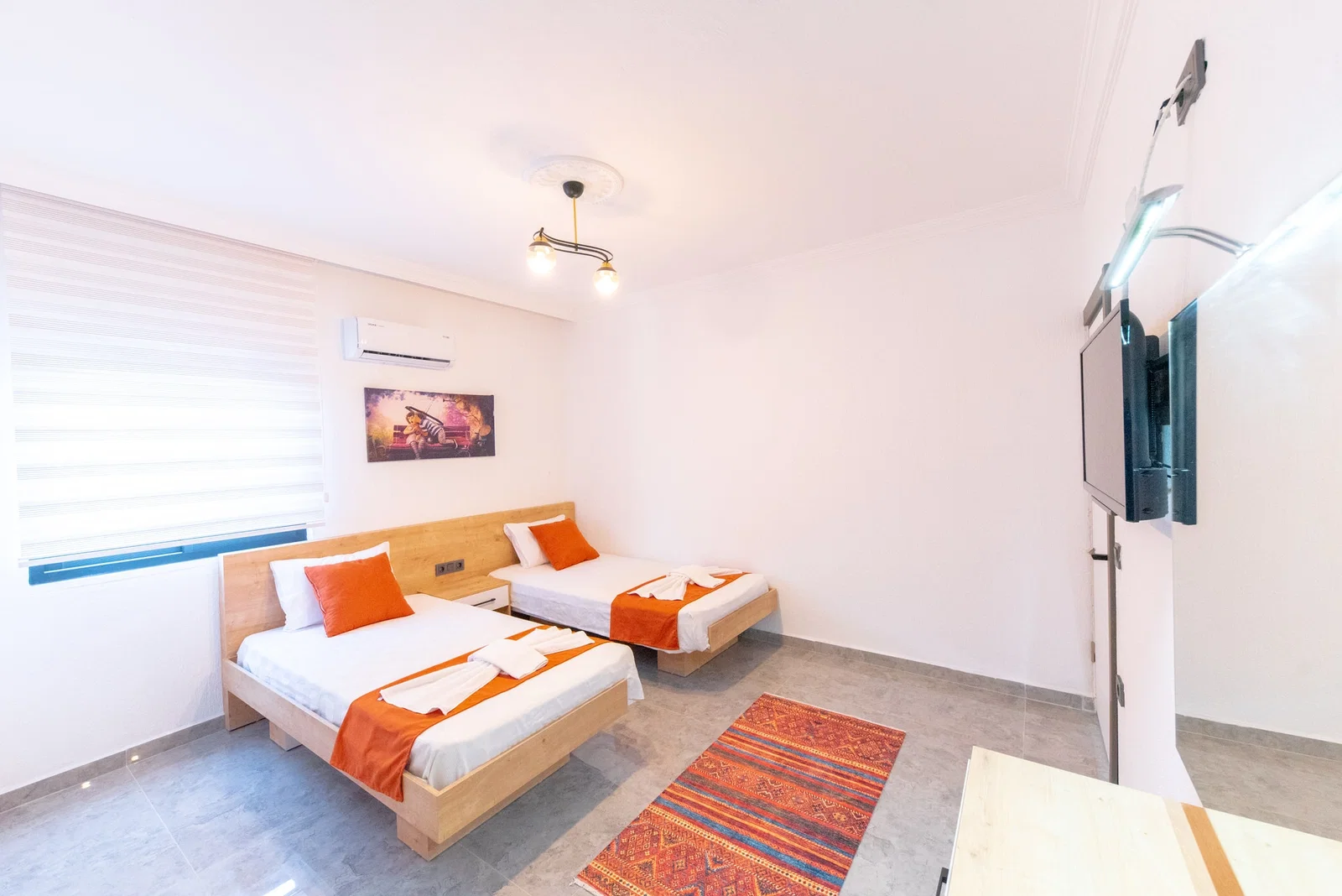 Çavdır’da Balayı Çiftlerine Uygun, Korunaklı Havuzlu, 2 Yatak Odalı, Ekonomik Villa