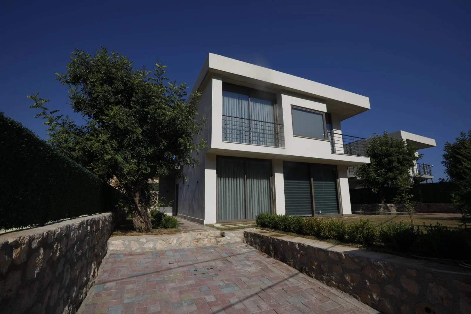 Finike’de Sakin Konumda, Özel Havuzlu, Jakuzili, Kiralık Villa